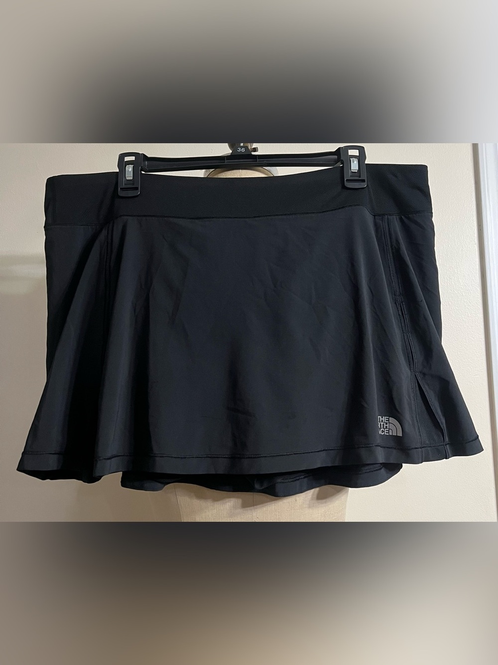 The North Face Black Athletic Skort with Short Mesh Liner XL